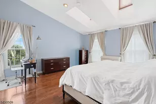 400 Manchester Dr, Nutley, NJ 07110 - Photo 11