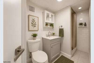 1746 Elk St, Piscataway Township, NJ 08854 - Photo 13
