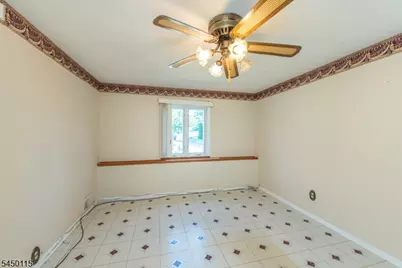 50 Plenge Dr, Belleville, NJ 07109 - Photo 17