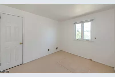 50 Plenge Dr, Belleville, NJ 07109 - Photo 9