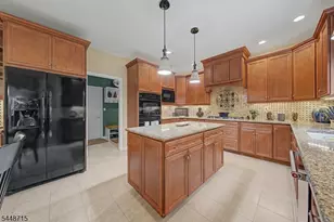 7 Melissa Dr, Denville, NJ 07834 - Photo 11