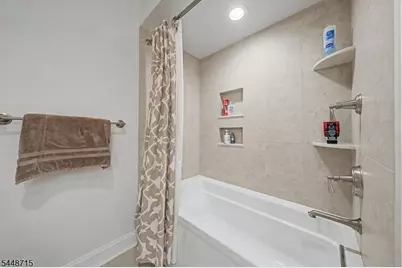 7 Melissa Dr, Denville, NJ 07834 - Photo 29