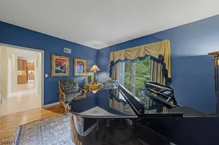 7 Melissa Dr, Denville, NJ 07834 - Photo 5
