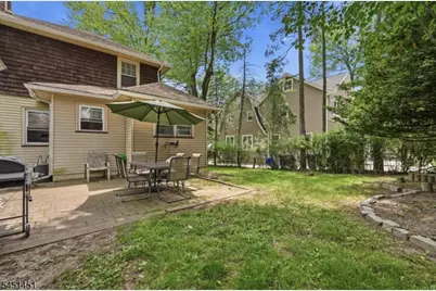 112 Grove Ave, Verona, NJ 07044 - Photo 27