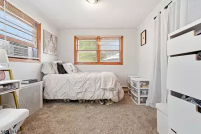 112 Grove Ave, Verona, NJ 07044 - Photo 17