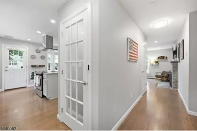 126 E Shore Trl, Sparta Township, NJ 07871 - Photo 5