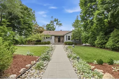 126 E Shore Trl, Sparta Township, NJ 07871 - Photo 33
