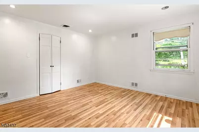 29 Devonshire Ter, West Orange Township, NJ 07052 - Photo 23
