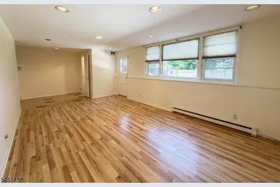 29 Devonshire Ter, West Orange Township, NJ 07052 - Photo 33