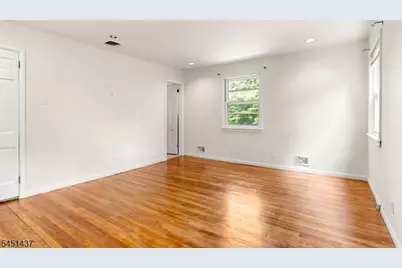 29 Devonshire Ter, West Orange Township, NJ 07052 - Photo 25