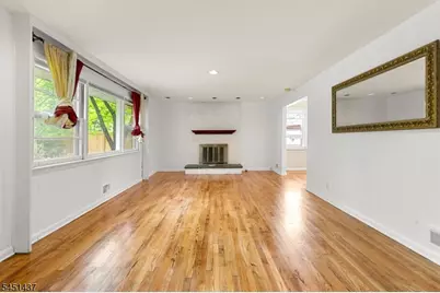 29 Devonshire Ter, West Orange Township, NJ 07052 - Photo 5