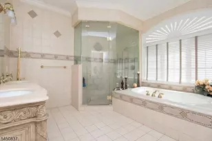202 Rock Rd W, Green Brook Township, NJ 08812 - Photo 19