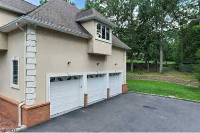 202 Rock Road West, Green Brook Township, NJ 08812 - Photo 47