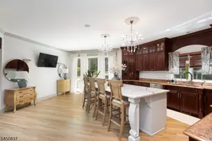 202 Rock Rd W, Green Brook Township, NJ 08812 - Photo 7