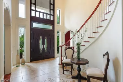 41 Mareu Dr, Watchung, NJ 07069 - Photo 5