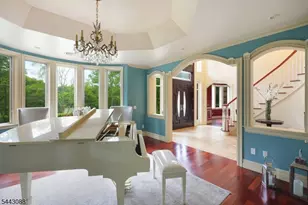 41 Mareu Dr, Watchung, NJ 07069 - Photo 9