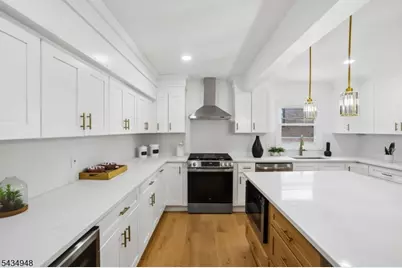6 Norfolk Ave, Maplewood, NJ 07040 - Photo 3
