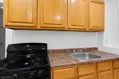 411 S 15th St, Newark, NJ 07103 - Photo 17