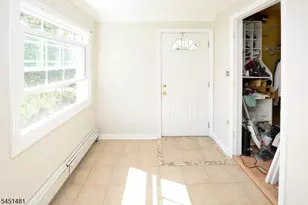 45 Hill St, Midland Park, NJ 07432 - Photo 5