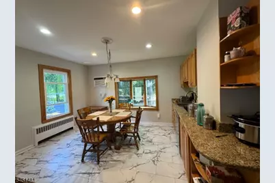 45 Hill St, Midland Park, NJ 07432 - Photo 11