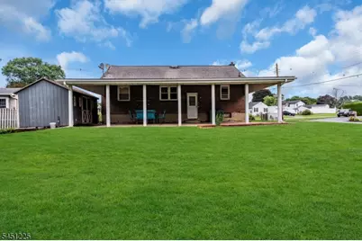 602 Pennsylvania Ave, Pohatcong Township, NJ 08865 - Photo 23