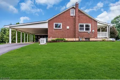 602 Pennsylvania Ave, Pohatcong Township, NJ 08865 - Photo 25