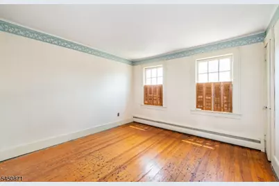 135 W Colfax Ave, Roselle Park, NJ 07204 - Photo 13
