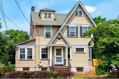 135 W Colfax Ave, Roselle Park, NJ 07204 - Photo 1