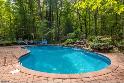 111 Ballantine Rd, Andover Township, NJ 07821 - Photo 33