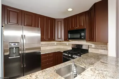 261 Riverwalk Way, Clifton, NJ 07014 - Photo 7
