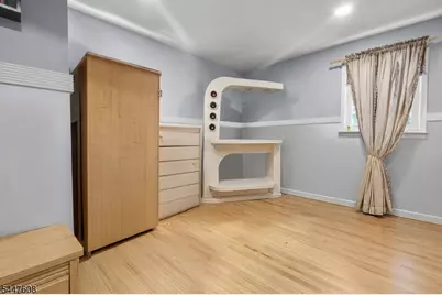 1266 E 12th Ave, Roselle, NJ 07203 - Photo 9