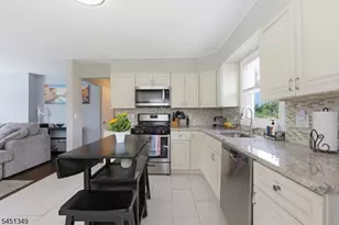 63 Johnson St, Clifton, NJ 07014 - Photo 7
