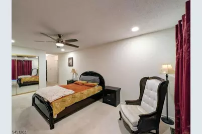 50 Kingsberry Dr, Franklin Township, NJ 08873 - Photo 13