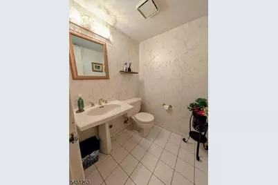 50 Kingsberry Dr, Franklin Township, NJ 08873 - Photo 17