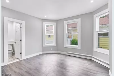 75 Clinton Pl, Hackensack, NJ 07601 - Photo 15