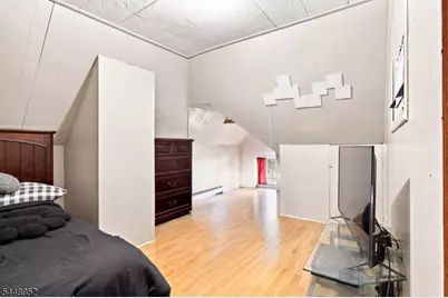 75 Clinton Pl, Hackensack, NJ 07601 - Photo 33