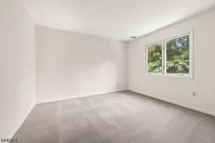 22 Village Green Ct, South Orange Village Twp., NJ 07079 - Photo 31