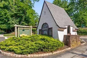 22 Village Green Ct, South Orange, NJ 07079 - Photo 1