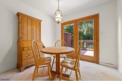 22 Village Green Ct, South Orange Village Twp., NJ 07079 - Photo 15