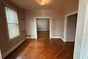566 Morris St, Orange, NJ 07050 - Photo 3