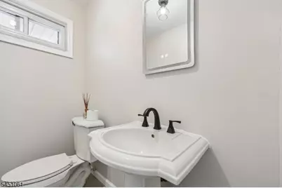 33 Lotz Ave, North Haledon, NJ 07508 - Photo 19