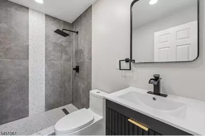 33 Lotz Ave, North Haledon, NJ 07508 - Photo 23