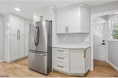 33 Lotz Ave, North Haledon, NJ 07508 - Photo 13