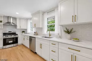 33 Lotz Ave, North Haledon, NJ 07508 - Photo 9