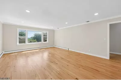 33 Lotz Ave, North Haledon, NJ 07508 - Photo 7