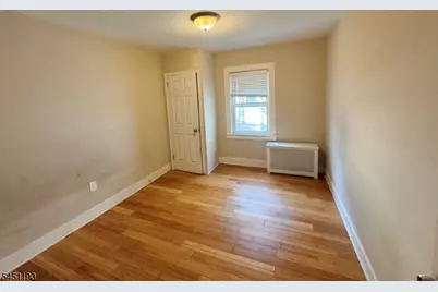 22 High St, West Orange Township, NJ 07052 - Photo 5