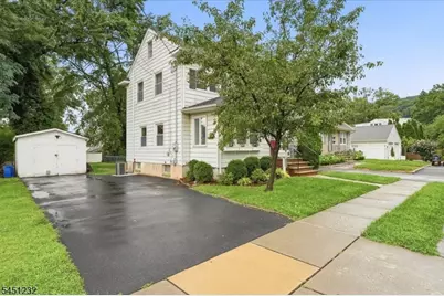 30 Genevieve Ave, Hawthorne, NJ 07506 - Photo 3