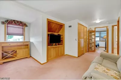 34 Berkeley Ave, Belleville, NJ 07109 - Photo 21