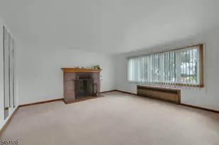 34 Berkeley Ave, Belleville, NJ 07109 - Photo 7