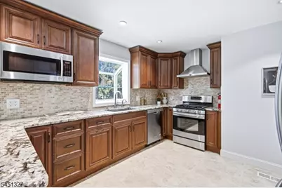 12 Medford Rd, Parsippany, NJ 07950 - Photo 7
